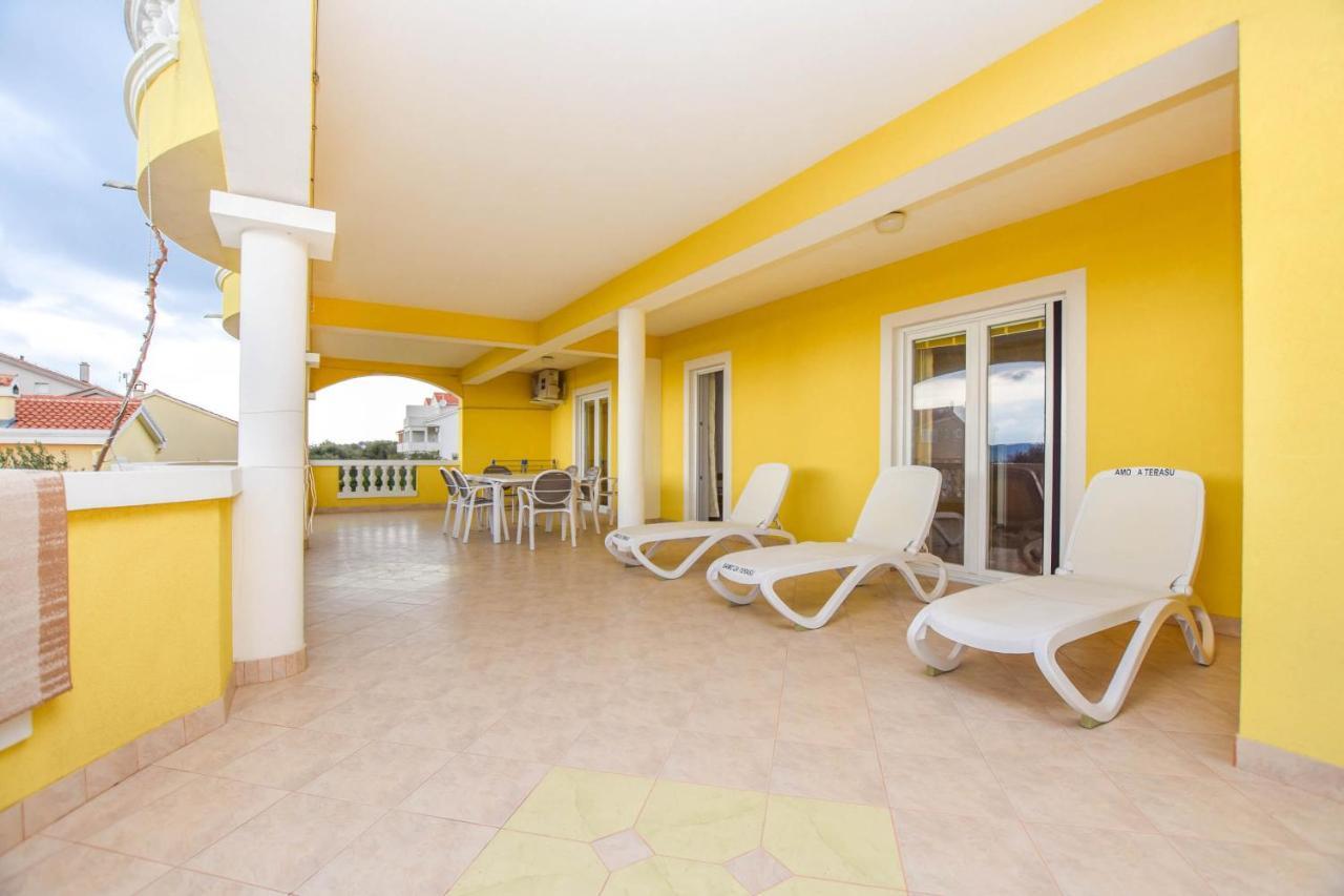 ביוגראד נה מורו Apartments Dandelion מראה חיצוני תמונה