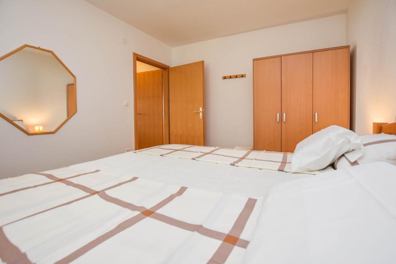 ביוגראד נה מורו Apartments Dandelion מראה חיצוני תמונה
