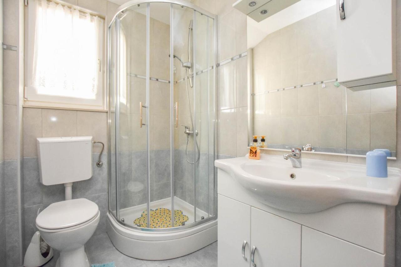ביוגראד נה מורו Apartments Dandelion מראה חיצוני תמונה