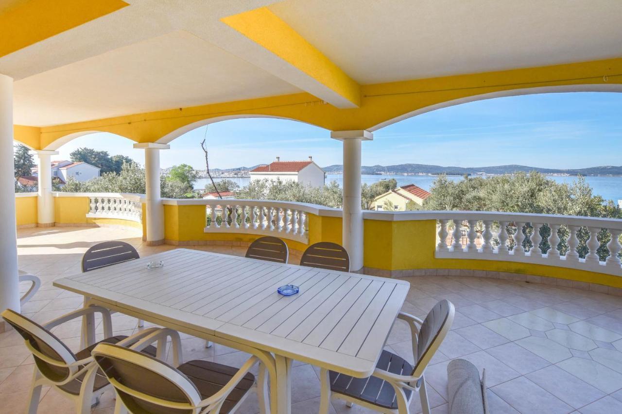 ביוגראד נה מורו Apartments Dandelion מראה חיצוני תמונה
